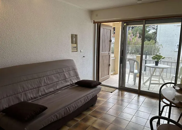 Sp230-005 2 Couchages Pierre La アパート